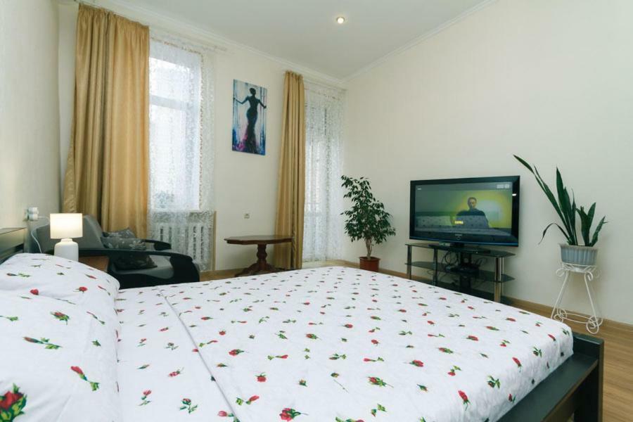 Apartment On Saksahanskoho Street Kiev Dış mekan fotoğraf